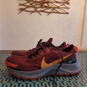 Nike Pegasus Trail 3 Hiking Running Shoes DA8697-600 Size 8 Dark Beetroot